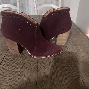 Only used once size 9 brand Shoedazzle